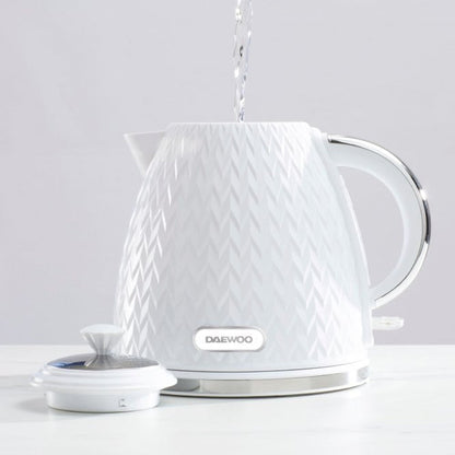 Daewoo White Argyle 1.7L Kettle