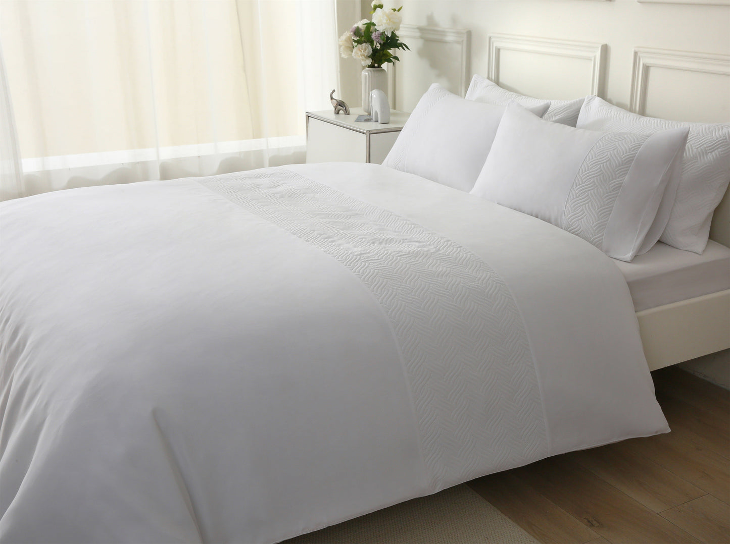 White Wave Pinsonic Duvet Set