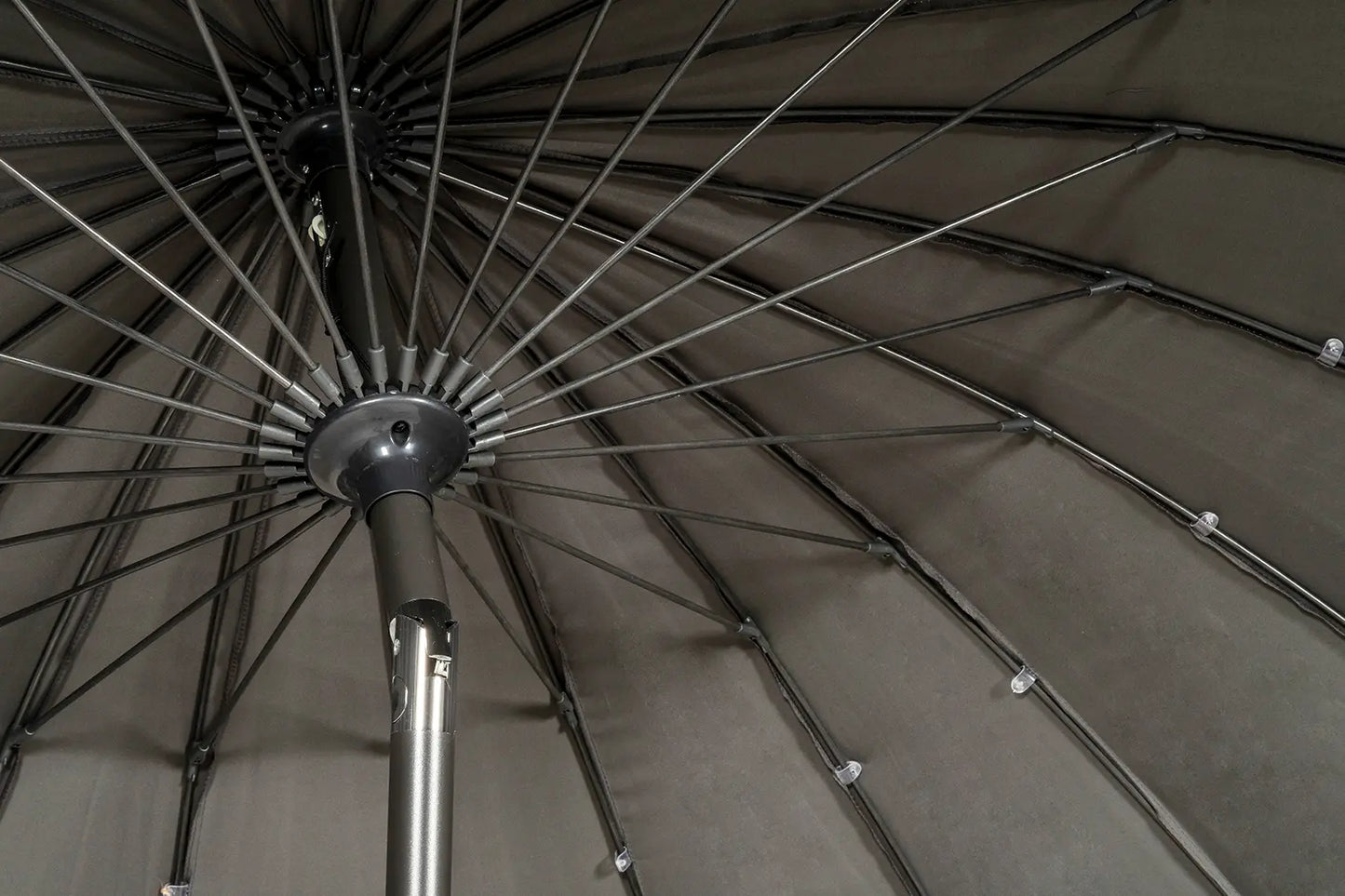 Royalcraft Shanghai Grey 2.7m Crank and Tilt Parasol