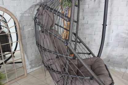 Royalcraft Relaxer Hanging Rattan Pod Chair