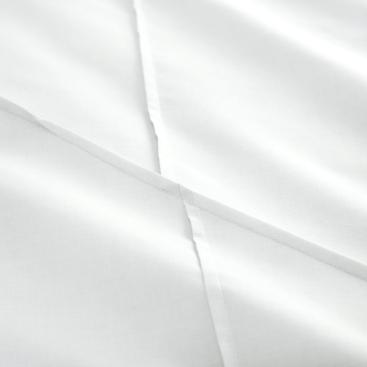 Serene Diamond White Slant/Dart Duvet Cover Set