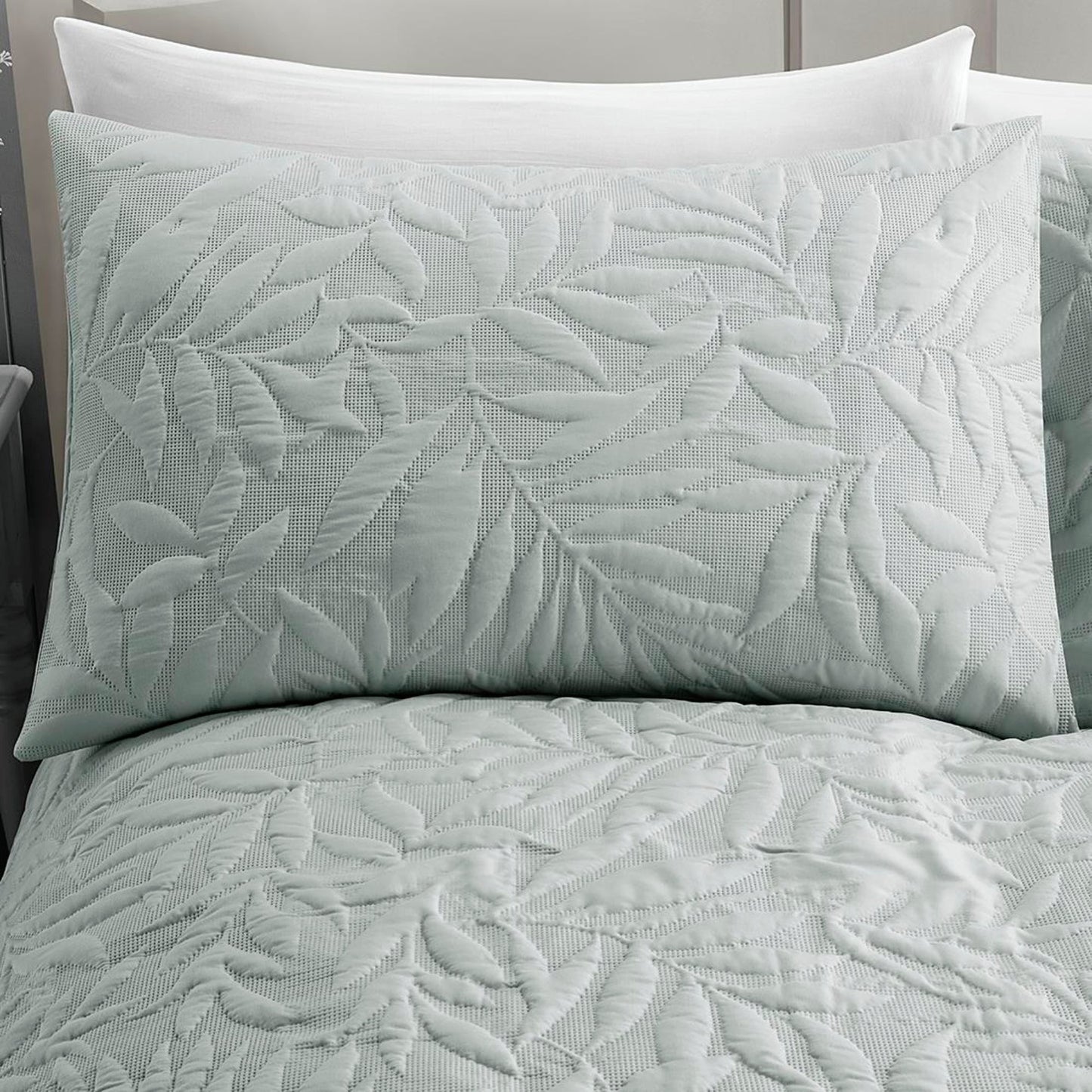 Serene Luana Green Duvet Cover Set
