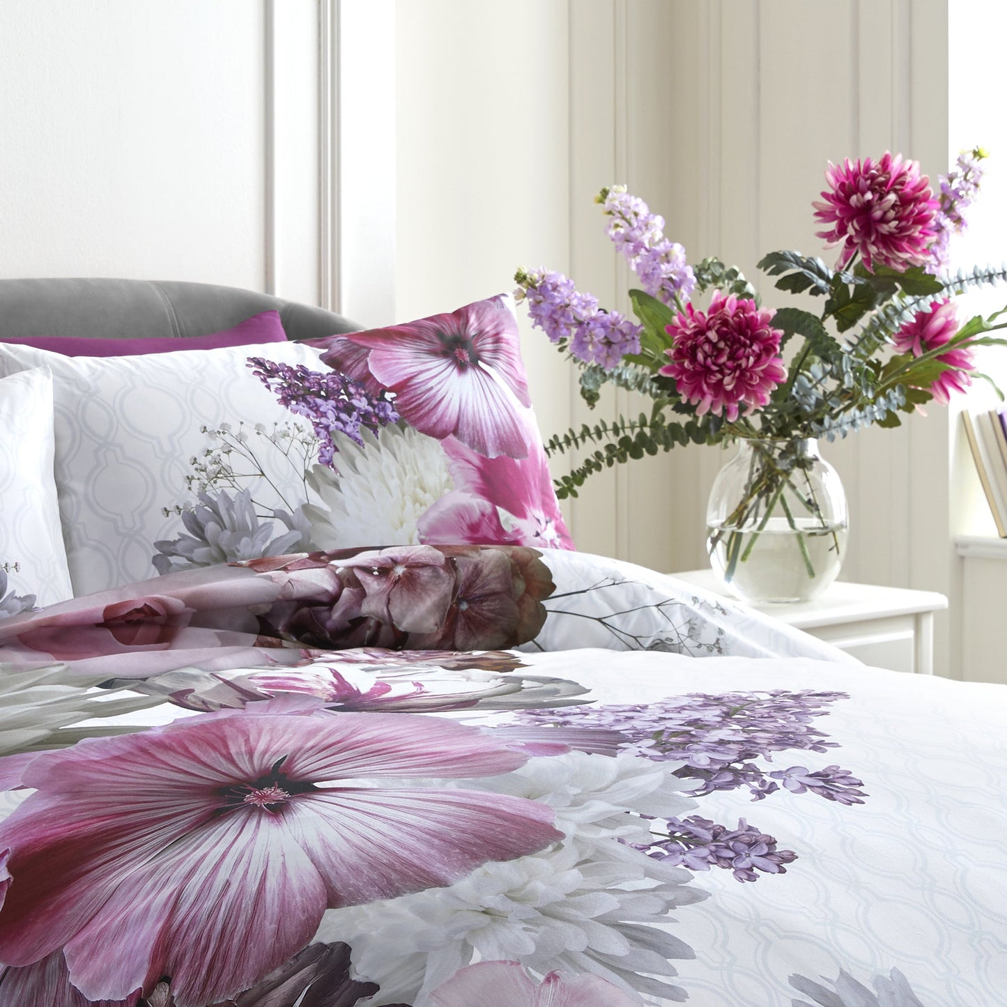 Laurence Llewelyn-Bowen Floral Mayfair Lady Duvet Cover Set