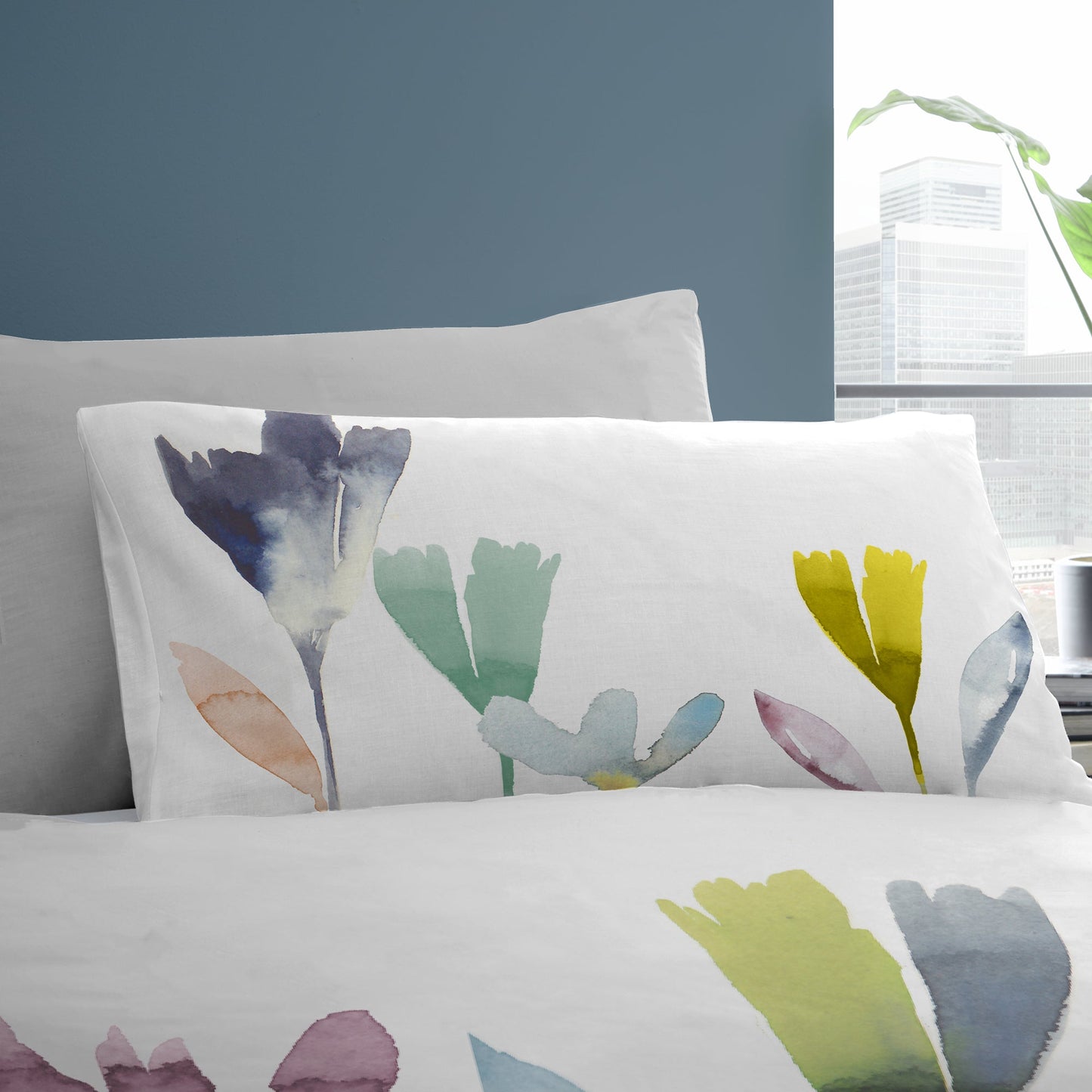 Appletree Style Multi Coloured Pollensa Duvet Cover Set